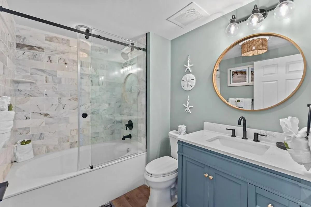 Sunrise Surprise 9Th Floor 2Br 2 Ba King Suite Beach Shuttle, Heated Pool! Destin