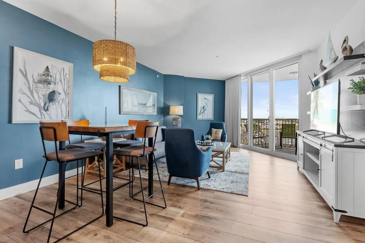 Sunrise Surprise 9Th Floor 2Br 2 Ba King Suite Beach Shuttle, Heated Pool! Destin United States
