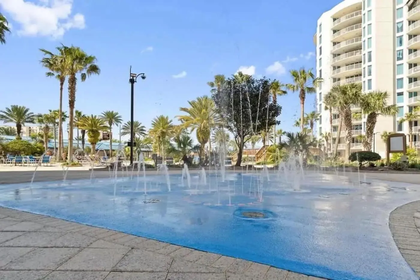 Holiday home Sunrise Surprise 9Th Floor 2Br 2 Ba King Suite Beach Shuttle, Heated Pool! Destin United States