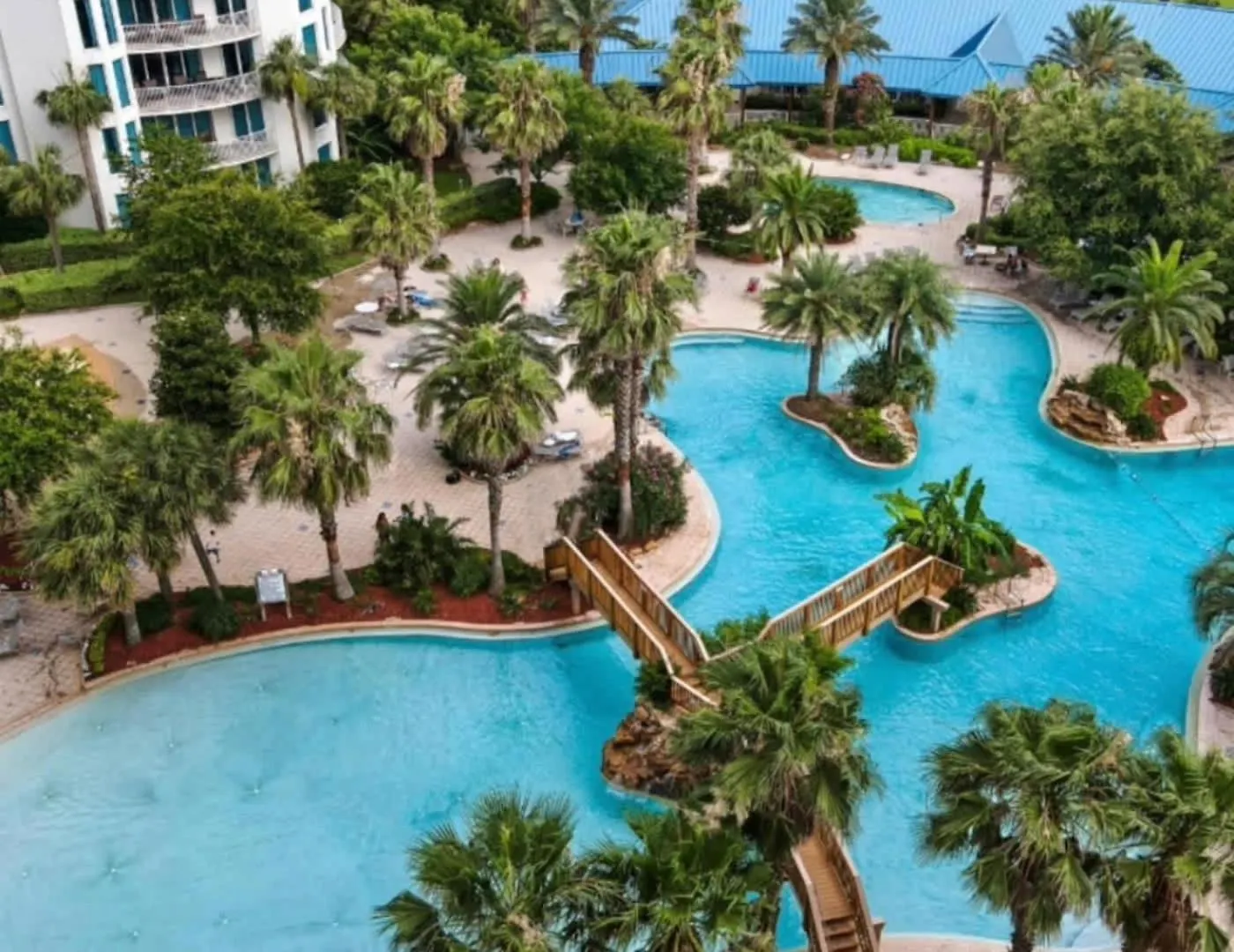 Sunrise Surprise 9Th Floor 2Br 2 Ba King Suite Beach Shuttle, Heated Pool! Destin Holiday home